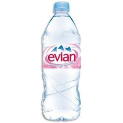 agua de Evian botella de plástico PET de 1 litro