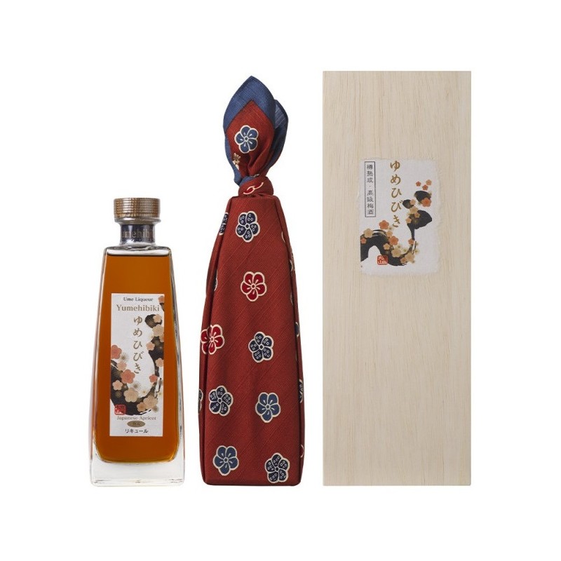 LICOR de Ciruela Yumehibiki Umeshu Japón 20° 50 cl en su caja de madera